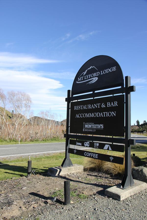 Mt Lyford Lodge Buitenkant foto